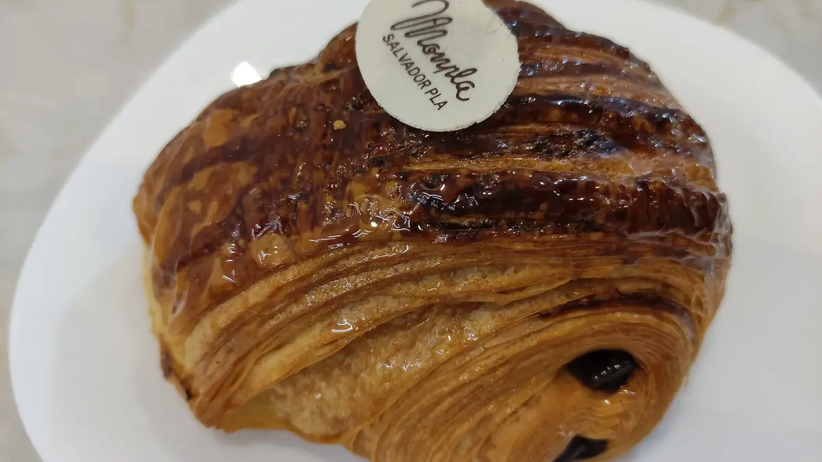 Bakery & Café bakes